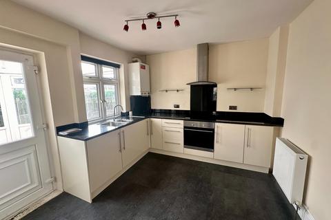 3 bedroom semi-detached house for sale, Hillhead Drive, Westerhope, Newcastle upon Tyne, NE5