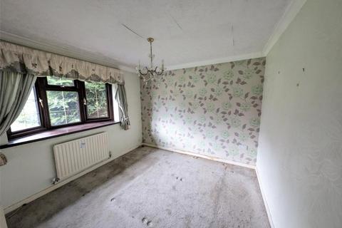 2 bedroom bungalow for sale, Madebrook Close, Sutton Hill, Telford, Shropshire, TF7