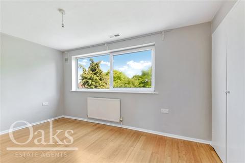 18 Crusader Gardens, Croydon, CR0 5UJ
