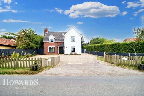 3 bedroom detached house for sale, Halesworth Road, Redisham