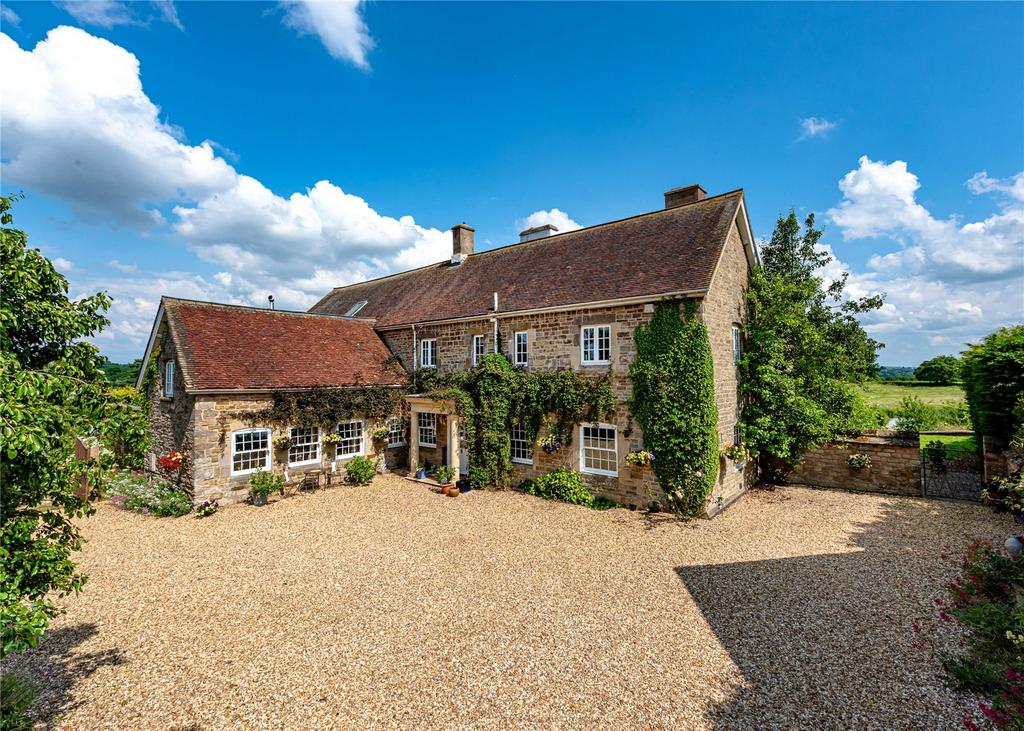 Glazeley Manor