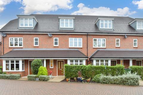 3 bedroom townhouse for sale, Kennard Crescent, Southwater, Horsham, West Sussex