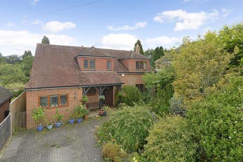 25a Dagden Road, Shalford, Guildford, GU4 8DD