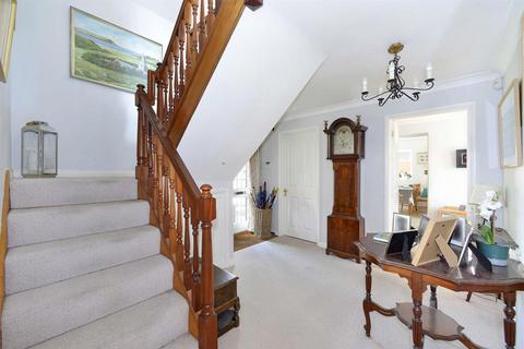 25a Dagden Road, Shalford, Guildford, GU4 8DD