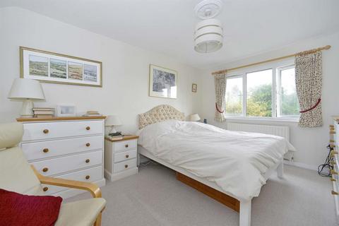 25a Dagden Road, Shalford, Guildford, GU4 8DD