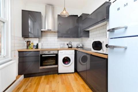 1 bedroom flat for sale, Powell Road, London E5