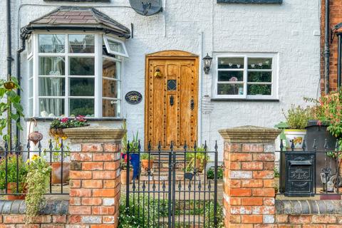 2 bedroom cottage for sale, Adams Hill, Clent, Stourbridge, DY9 9PS