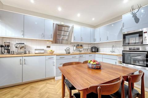 85 Coborn Road, London, E3 2DB