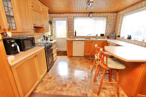 4 bedroom detached house for sale, Kendra, The Street, Preston, Canterbury