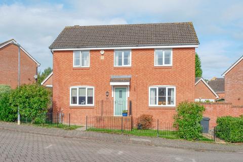 4 bedroom detached house for sale, Wheelers Lane, Brockhill, Redditch B97 6GT