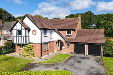 5 bedroom detached house for sale, Velvet Lawn Road, New Milton, Hampshire, BH25