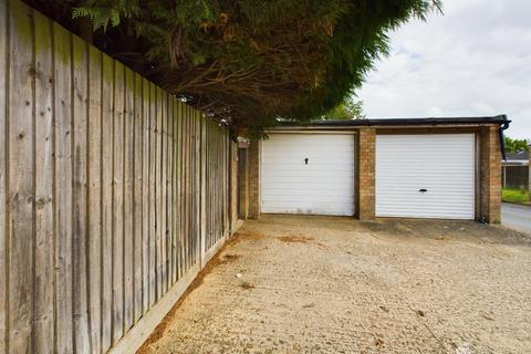 3 bedroom terraced house for sale, Webb Rise, Pin Green, Stevenage SG1