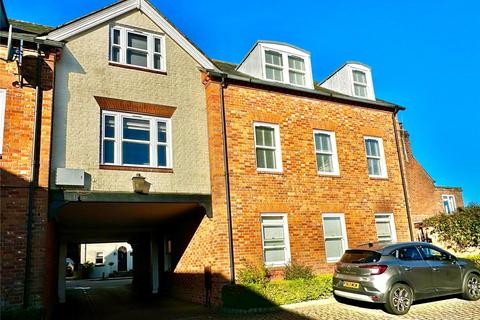 3 bedroom duplex for sale, Gosport Street, Lymington, Hampshire, SO41