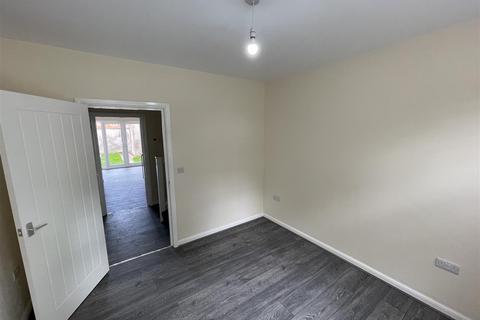 3 bedroom townhouse to rent, Norton Road, Pelsall