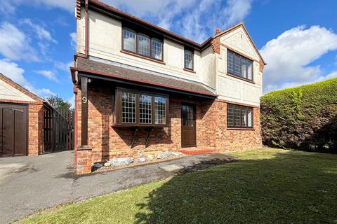 4 bedroom detached house for sale, Welland Road, Burnham-On-Crouch