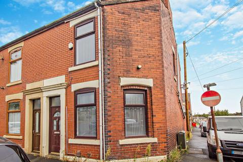 3 bedroom end of terrace house for sale, Longton Street, Blackburn, BB1