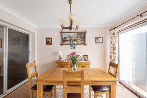 3 bedroom semi-detached house for sale, Crockenhall Way, Gravesend DA13