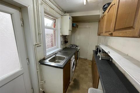 2 bedroom terraced house for sale, Roslyn Street, Leicester