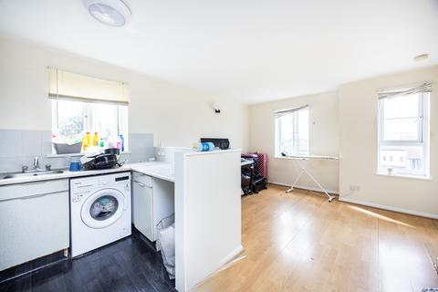 undefined, Tollgate Road, London E6