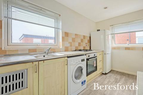 1 bedroom apartment for sale, Peters Court, Russell Close, SS15