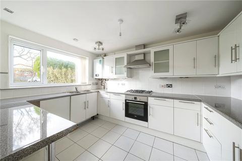 3 bedroom end of terrace house for sale, Lyneham Walk, Pinner, Middlesex