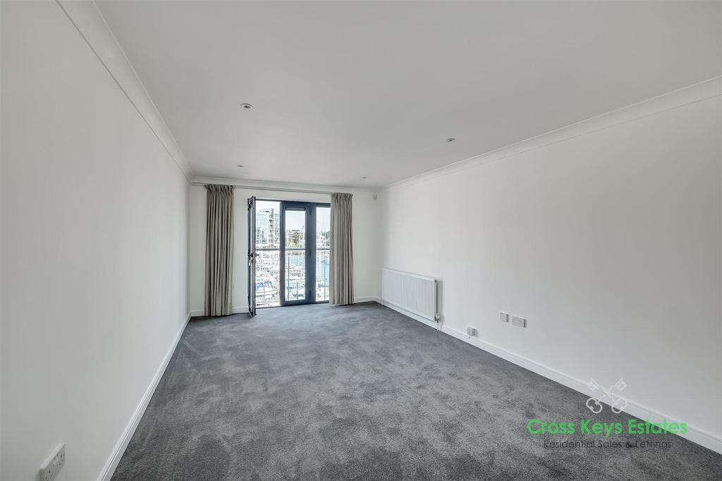 Kitchen / Living Room