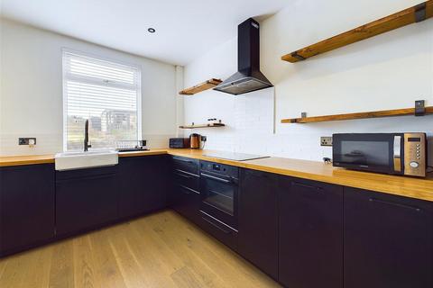 28 Stanhope Road, Sheffield, S12 2ER