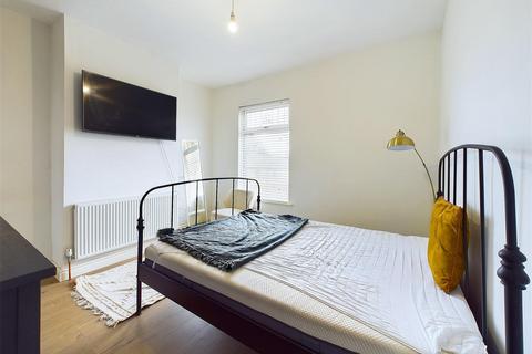 28 Stanhope Road, Sheffield, S12 2ER