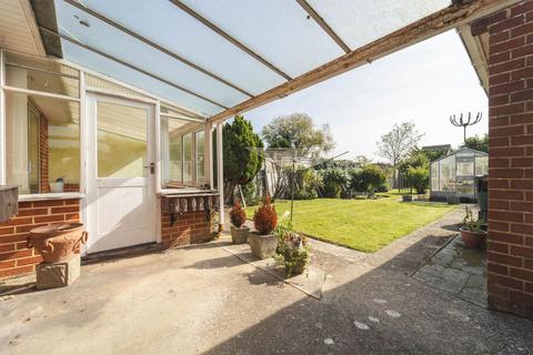 2 bedroom detached bungalow for sale, Kinson Road, Bournemouth BH10