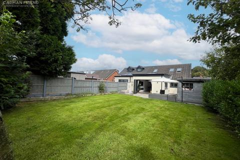 3 bedroom semi-detached bungalow for sale, Grove Gardens, Littleton, CH3