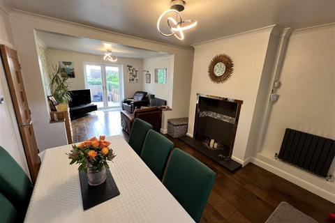 3 bedroom semi-detached bungalow for sale, Rock Hill, Castleford