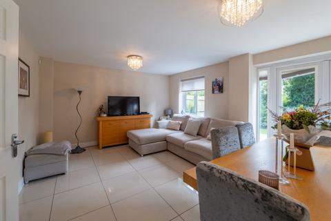 20 Causer Road, Barton Under Needwood, Burton-on-trent, DE13 8FB