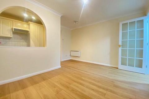 1 bedroom maisonette to rent, Dorset Mews, Finchley