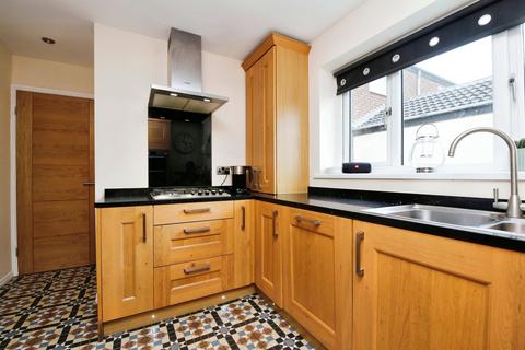 3 bedroom terraced house for sale, Mitchell Gardens, South Shields NE34