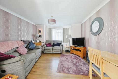 2 bedroom apartment for sale, Trinity Court, Grovehill Road, Beverley, HU17 0EB