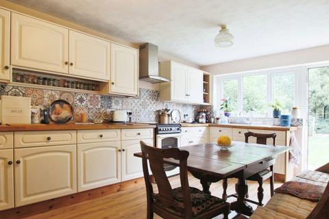 4 bedroom detached house for sale, Victoria Road, Beverley, East Riding Of Yorkshire, HU17 8PA