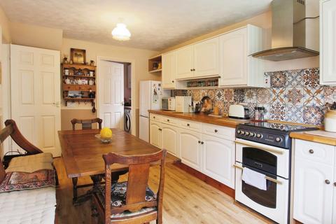 4 bedroom detached house for sale, Victoria Road, Beverley, East Riding Of Yorkshire, HU17 8PA