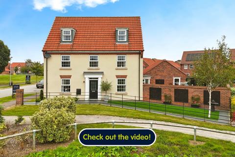 5 bedroom detached house for sale, Broad Avenue, Hessle, HU13 0FH