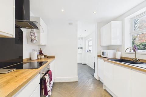 3 bedroom flat for sale, Park Avenue, Princes Avenue, Hull, HU5 4DE