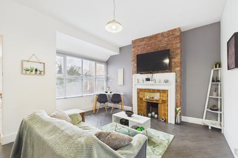 3 bedroom flat for sale, Park Avenue, Princes Avenue, Hull, HU5 4DE