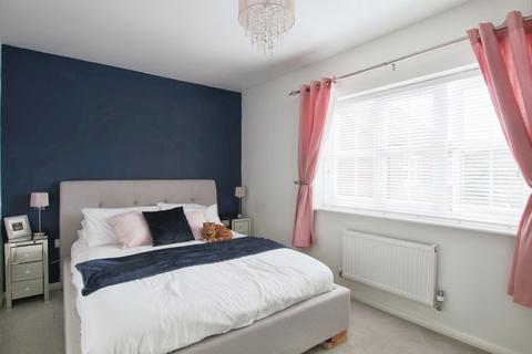 3 Furlong Drive, Kingswood, Hull, HU7 3FL