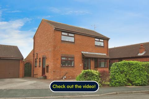 4 bedroom detached house for sale, South Carrs, Leven, Beverley, HU17 5LY