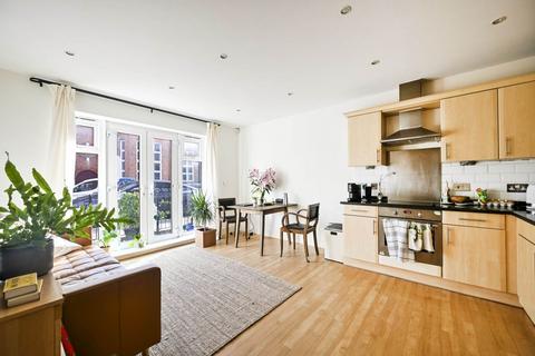 2 bedroom apartment to rent, COMPTON ROAD, WIMBLEDON, SW19, LONDON