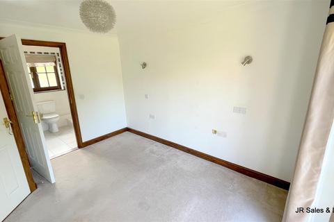 undefined, Hammondstreet Road, West Cheshunt