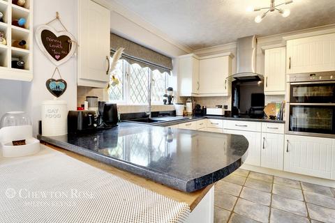 5 bedroom detached house for sale, Morebath Grove, Furzton