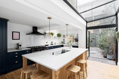 undefined, Roupell Street, London SE1