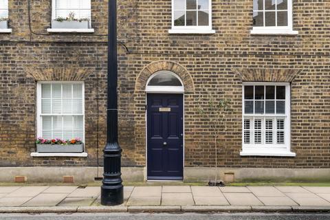 undefined, Roupell Street, London SE1