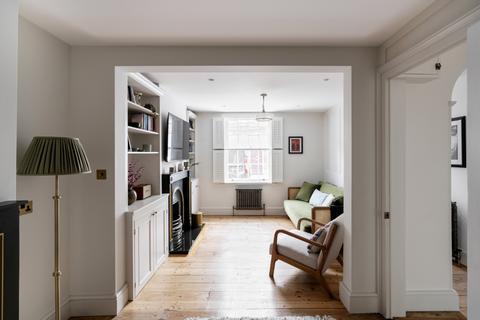 undefined, Roupell Street, London SE1
