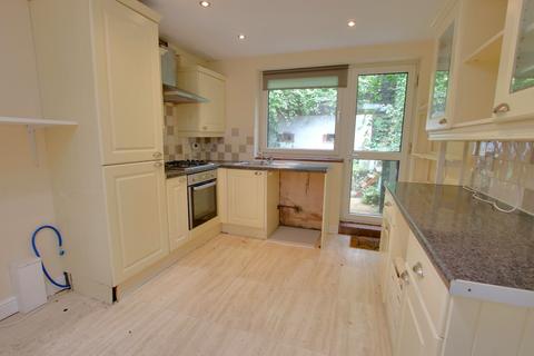 2 bedroom terraced house for sale, Rockstone Lane, Southampton