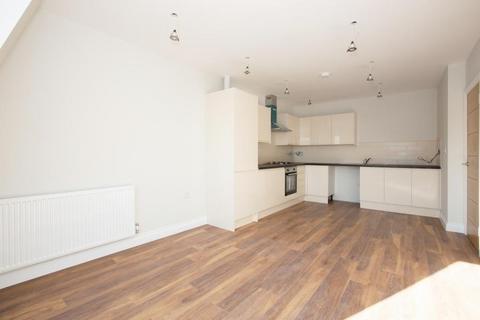 2 bedroom apartment to rent, Uxbridge Road, Hayes, UB4